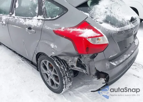 2014 Ford Focus Se из США, поврежденный, VIN 1FADP3K29EL251060